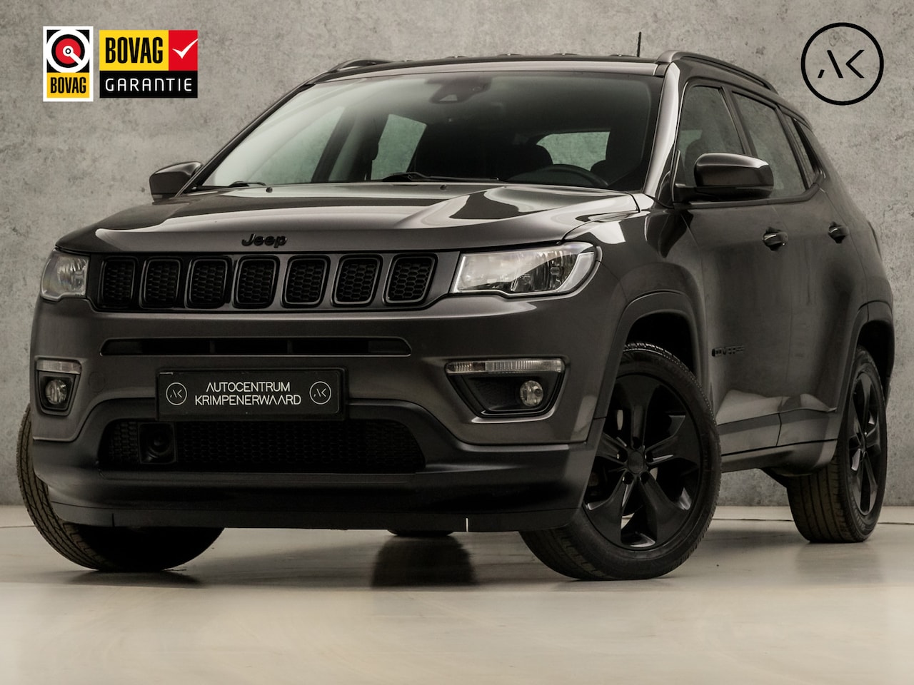 Jeep Compass - 1.4 MultiAir Night Eagle 141Pk (APPLE CARPLAY, NAVIGATIE, CAMERA, TREKHAAK, LEDER, SPORTST - AutoWereld.nl