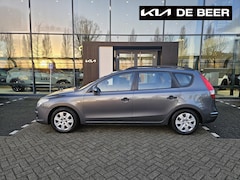 Hyundai i30 Wagon - 1.6 I CVVT CROSSActive Cool (Handel/ Export)