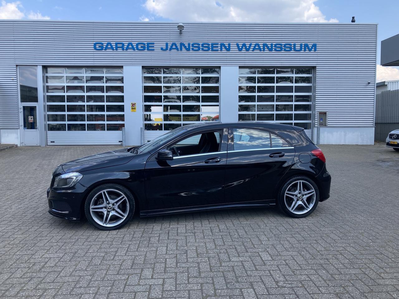 Mercedes-Benz A-klasse - 180 1.60 BLUEEFFICIENCY PRESTIGE - AutoWereld.nl