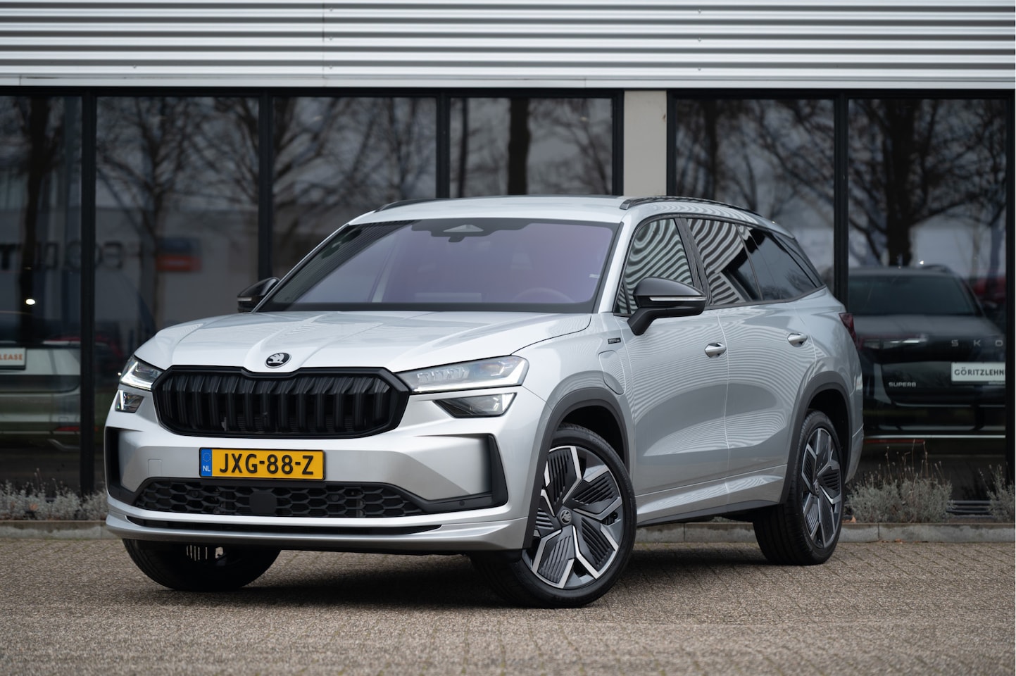 Skoda Kodiaq - 1.5 TSI PHEV Sportline Business | 20" | DCC | Trekhaak | Stoelverw. V+A | - AutoWereld.nl