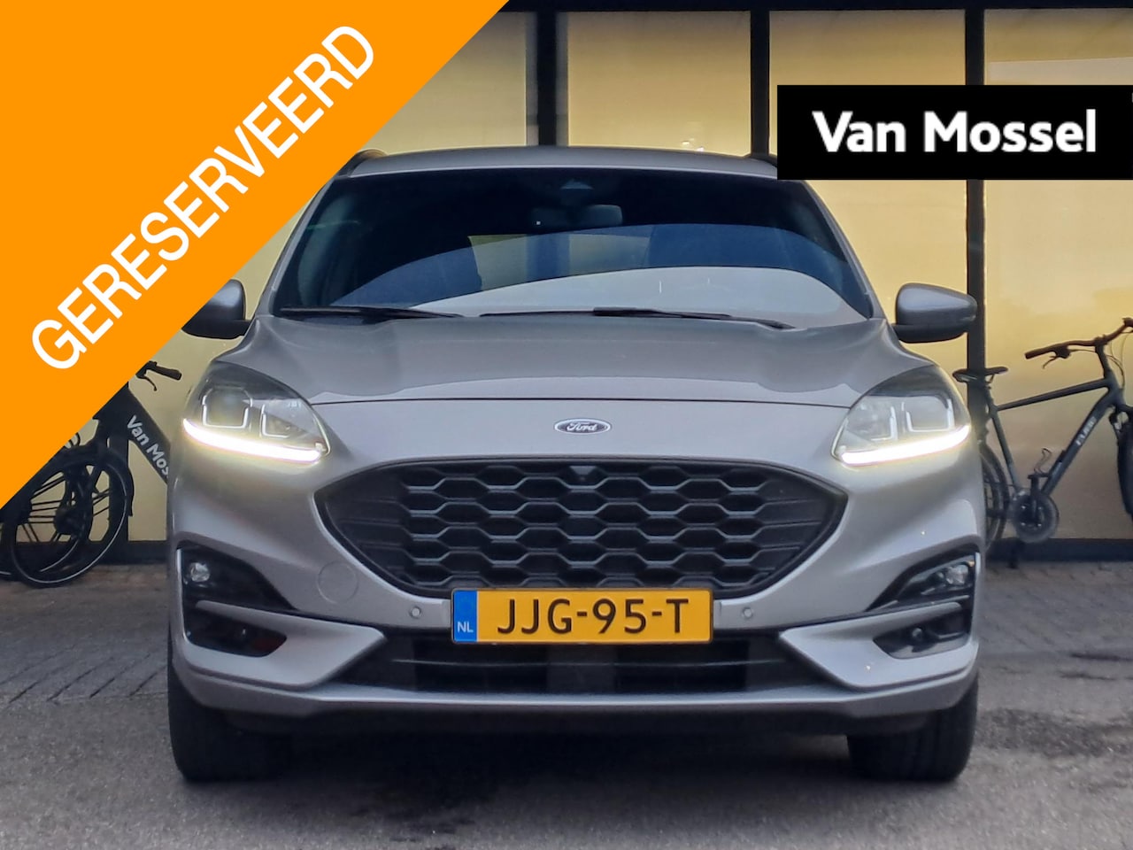 Ford Kuga - 2.5 PHEV ST-Line | Apple Carplay & Android Auto | Parkeersensoren/camera's V & A | Winter - AutoWereld.nl