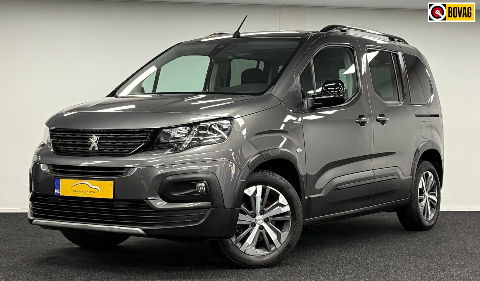 Peugeot Rifter - 1.2 Puretech GT-Line*NweDbriem*DealerOh*Navi*Carplay*Camera* - AutoWereld.nl