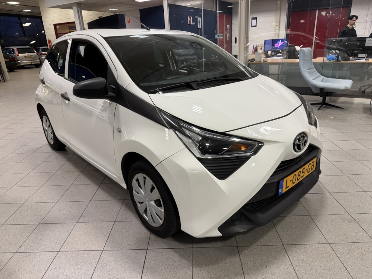 Toyota Aygo - 1.0 VVT-i x-fun 1.0 VVT-i x-fun - AutoWereld.nl