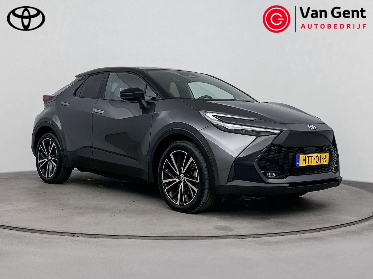 Toyota C-HR - 2.0 Plug-in Hybrid 220 Executive | Warmtepomp | Dodehoek detectie | JBL | Apple Carplay / - AutoWereld.nl