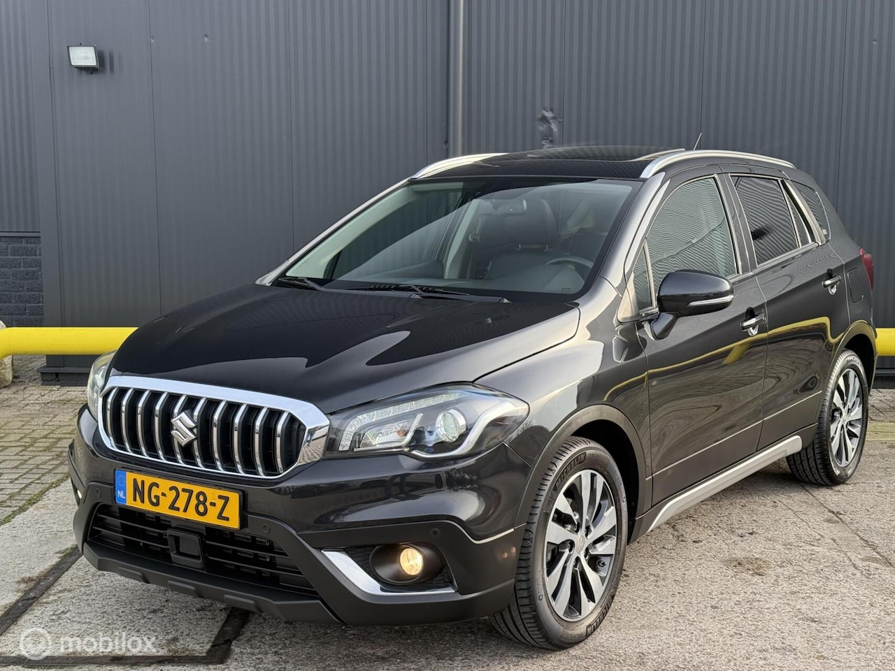 Suzuki S-Cross - 1.0 Boosterjet Stijl | PANO | AUTOMAAT | BOMVOL - AutoWereld.nl