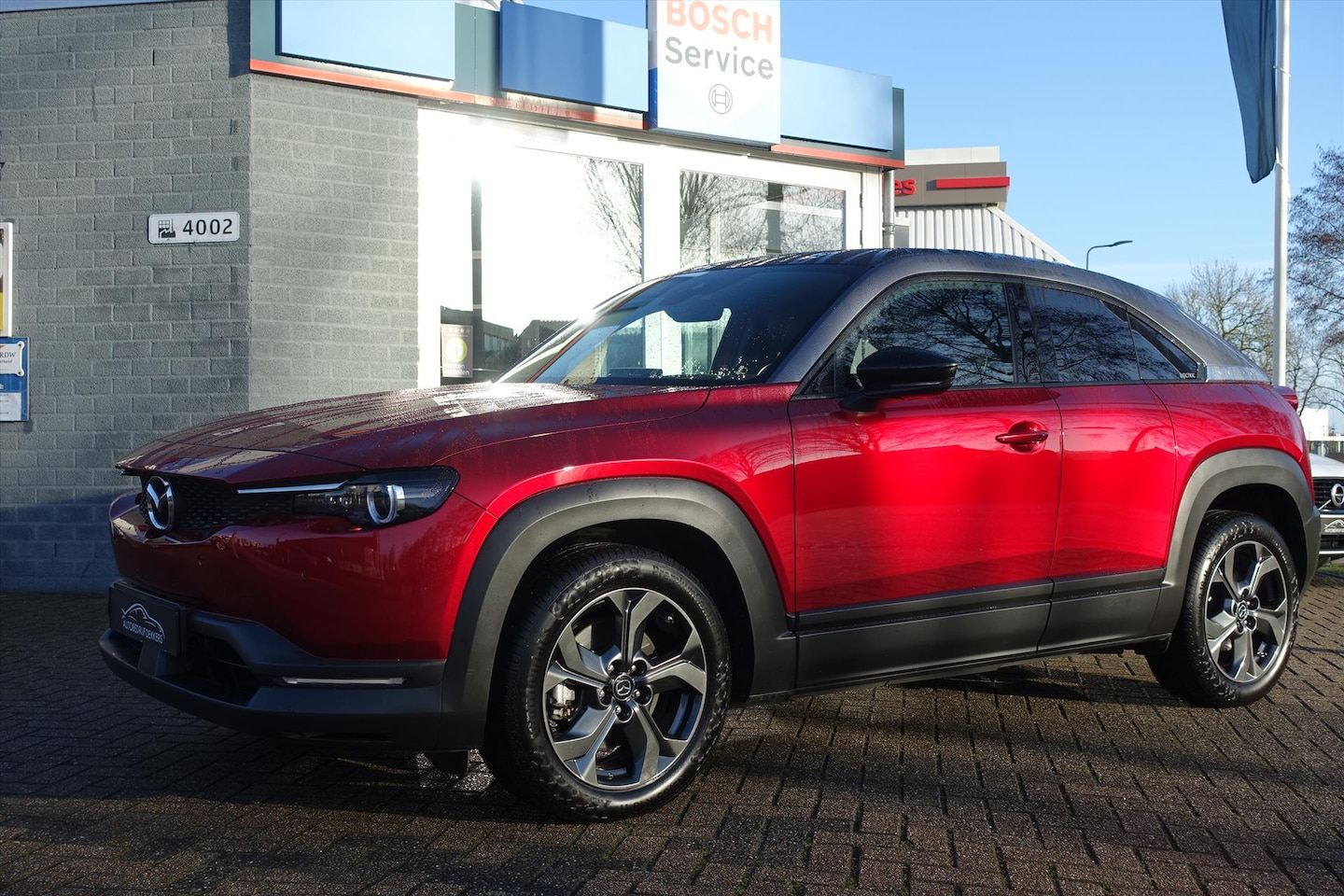 Mazda MX-30 - E-SKYACTIV 145pk Aut First Edition | HEAD UP | NAVI | LED | SOH 95% - AutoWereld.nl