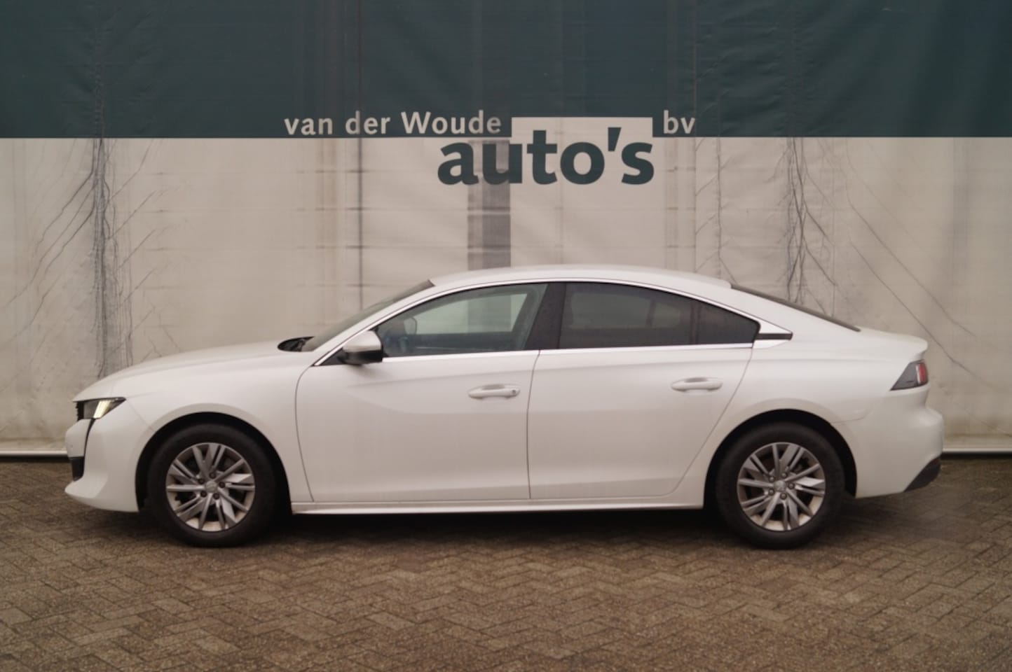 Peugeot 508 - 1.5 BlueHDI 130pk Active Avanta -NAVI-ECC-PDC- - AutoWereld.nl