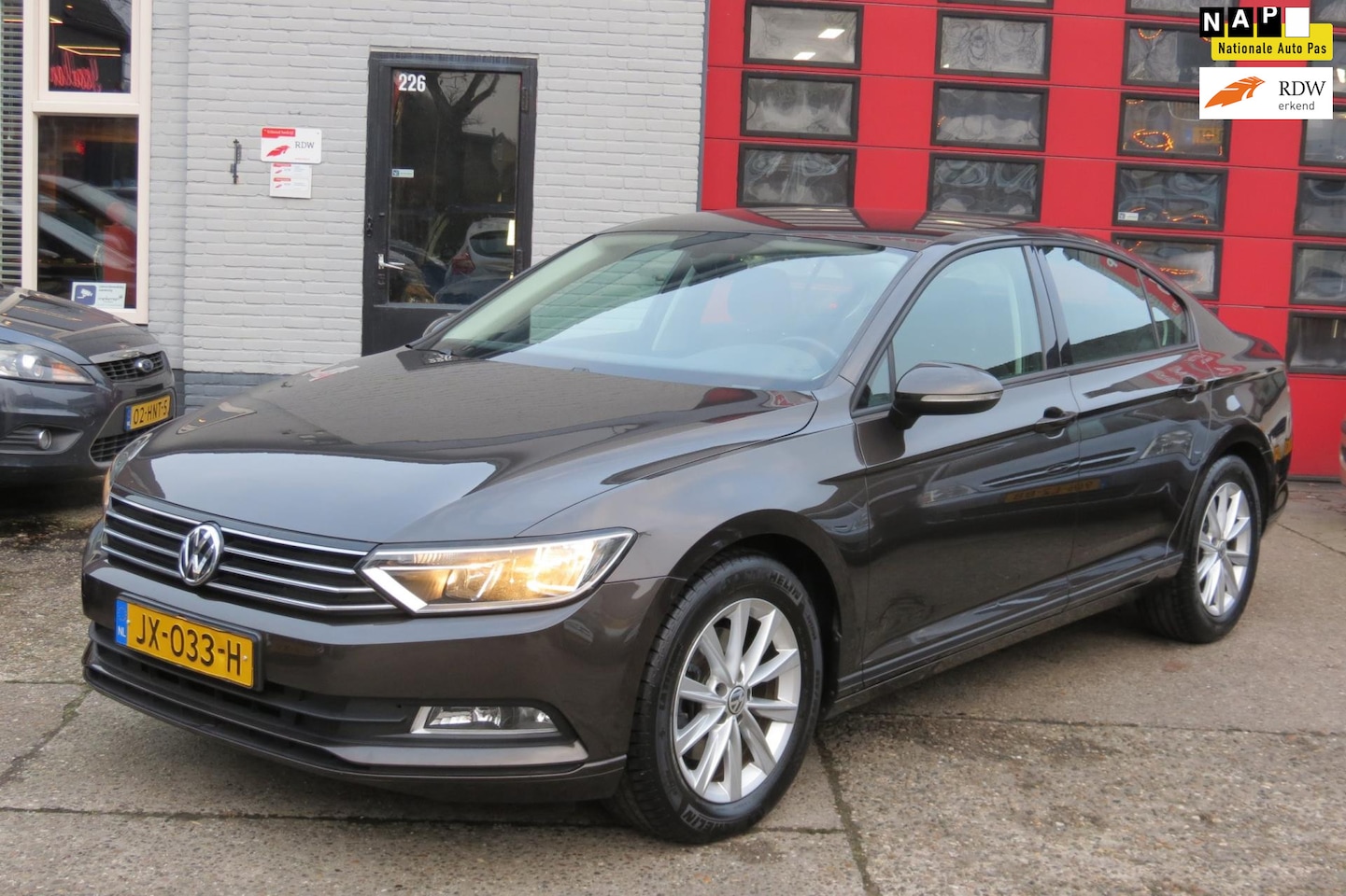 Volkswagen Passat - 1.4 TSI, Sedan Limousine , Airco ,Cr Contr - AutoWereld.nl