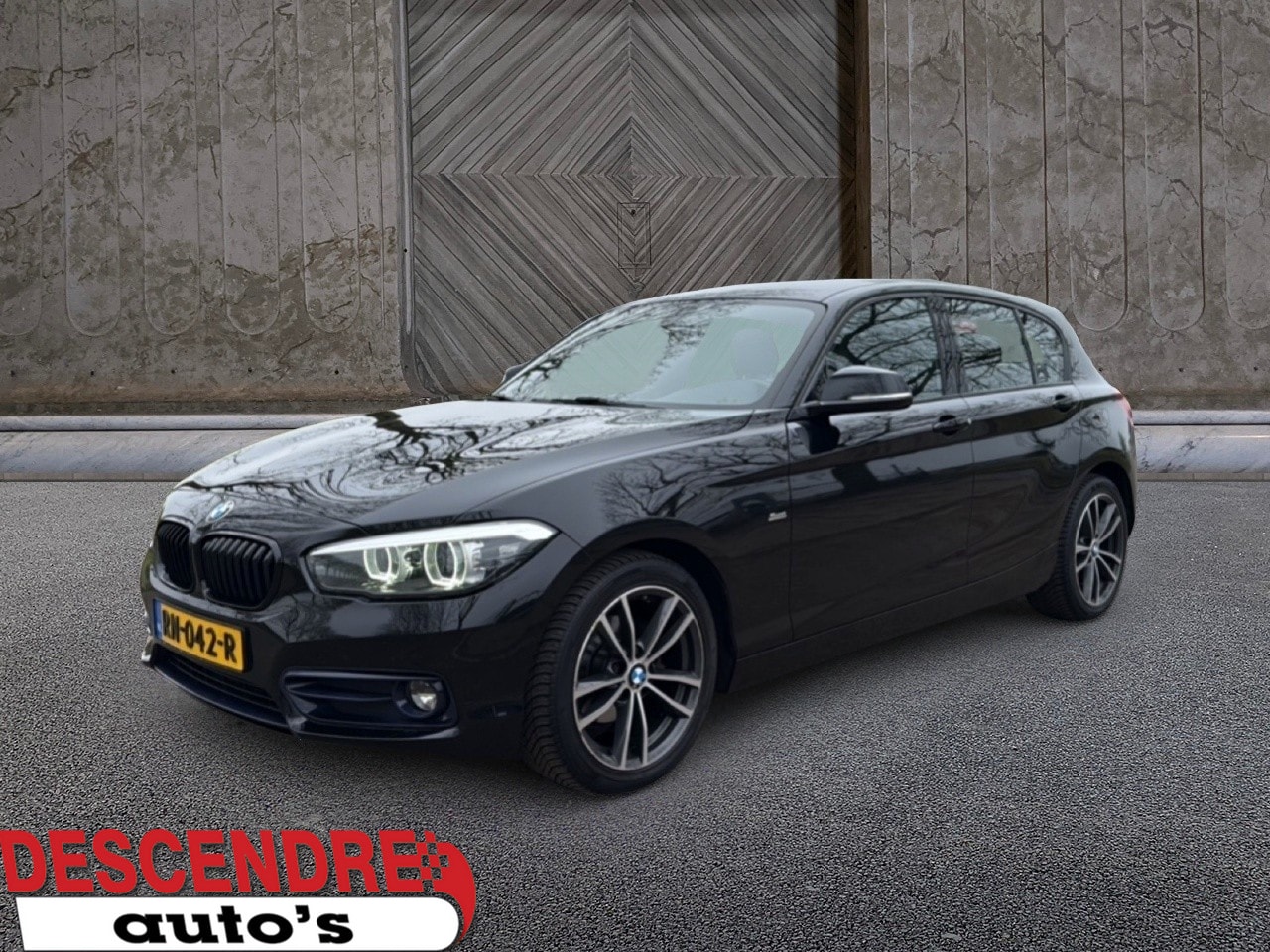 BMW 1-serie - 116i Edition Sport Line Shadow Executive 116i Edition Sport Line Shadow Executive - AutoWereld.nl