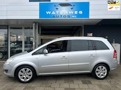 Opel Zafira - 1.8 Cosmo AUTOMAAT 7PERS./NAVI/LEER/PDC