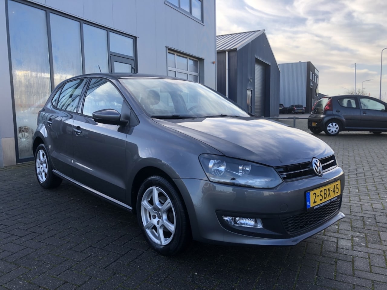 Volkswagen Polo - 1.2 TSI BlM. Ed.+ - AutoWereld.nl