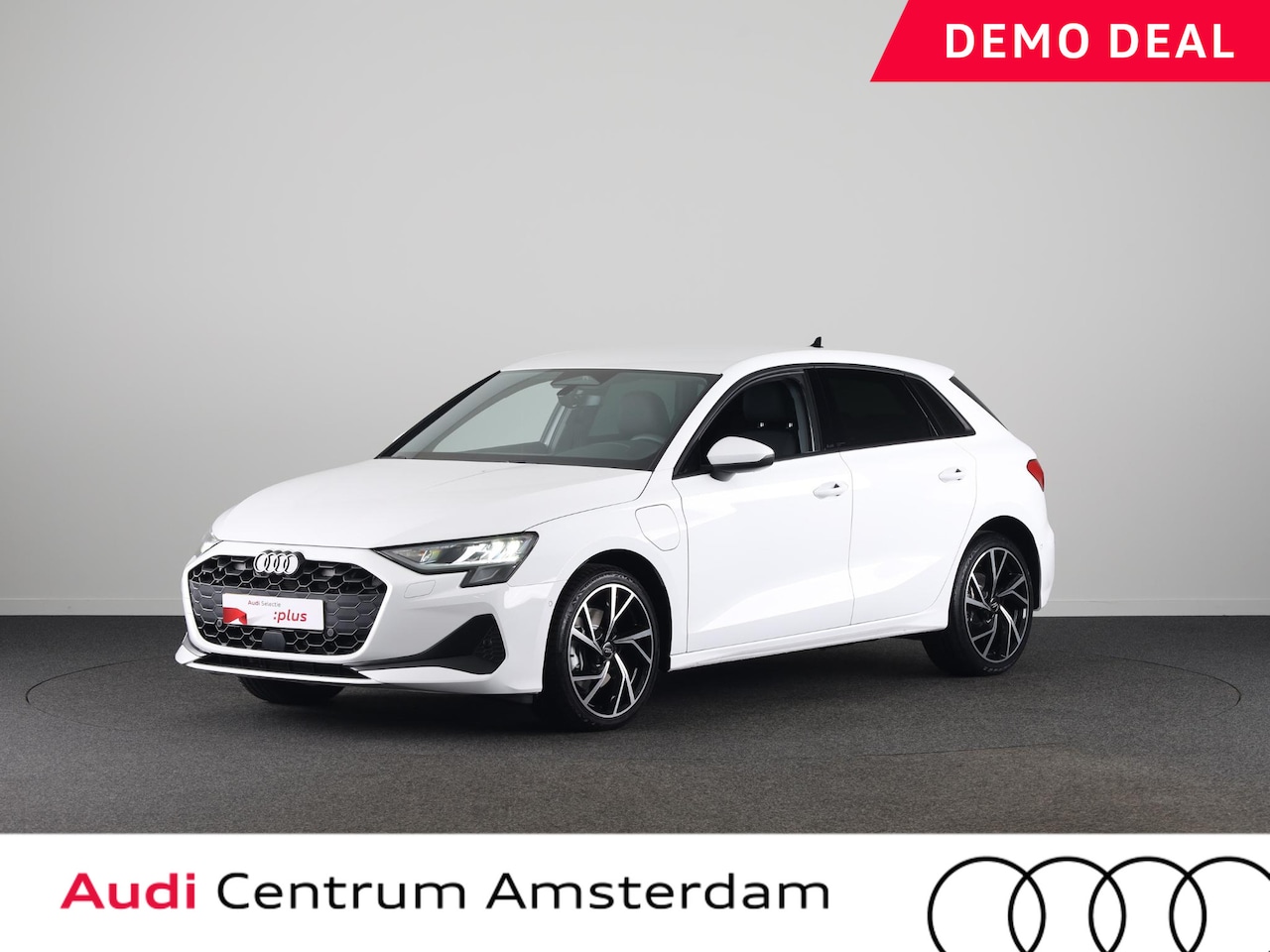 Audi A3 Sportback - 40 TFSI e Pro Line 204pk | 18 inch Lichtmetalen velgen | Parkeercamera| Navigatie via App - AutoWereld.nl