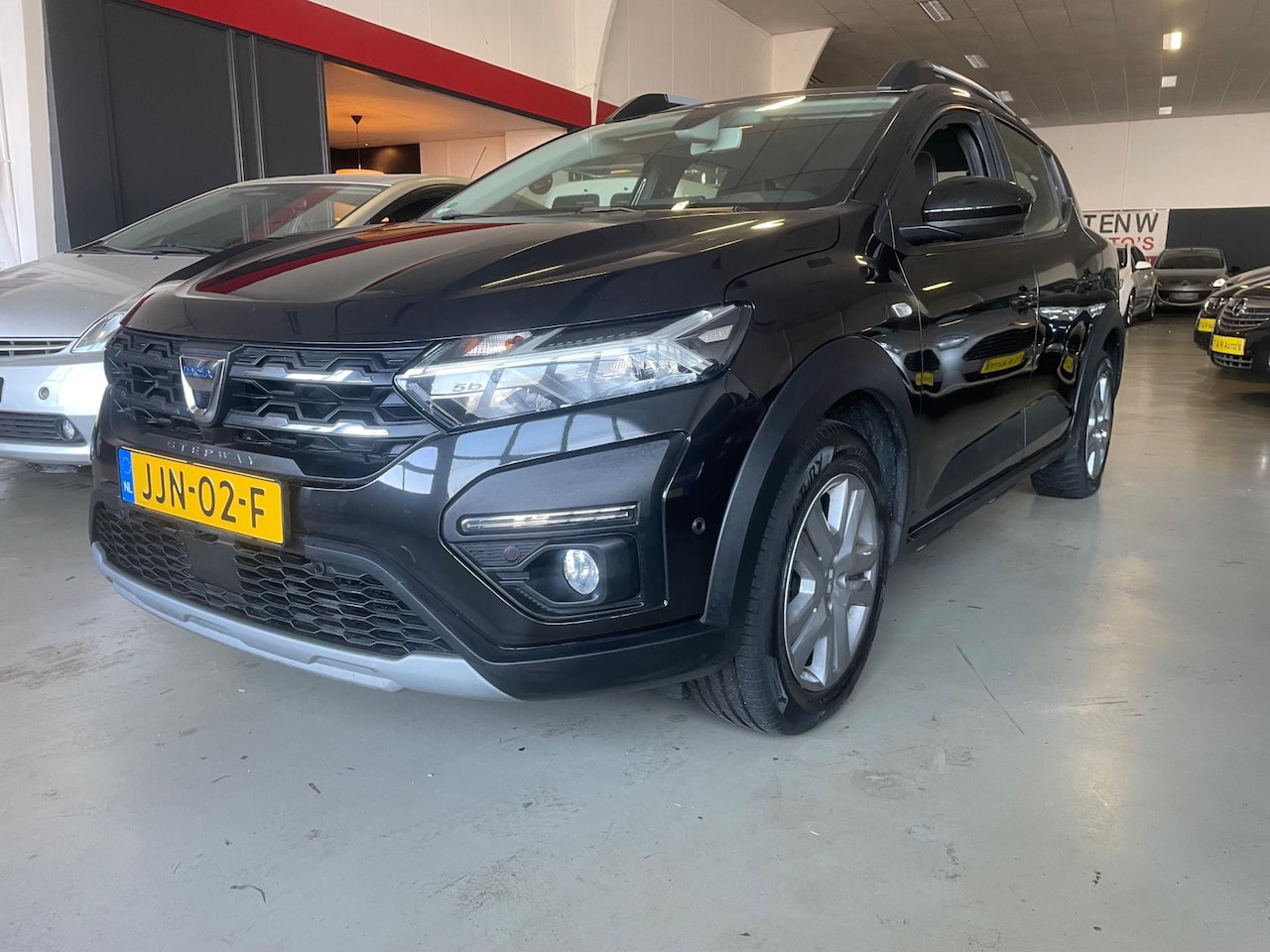 Dacia Sandero Stepway - 1.0 TCe 90 Comfort automaat - AutoWereld.nl