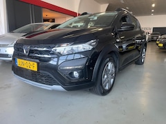 Dacia Sandero Stepway - 1.0 TCe 90 Comfort automaat