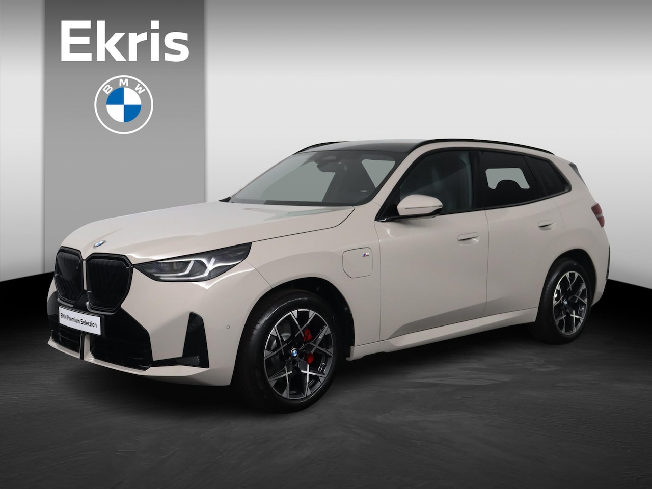 BMW X3 - 30e xDrive | M Sportpakket Pro | Panoramadak | Stoelventilatie | Driving Assistant Plus | - AutoWereld.nl