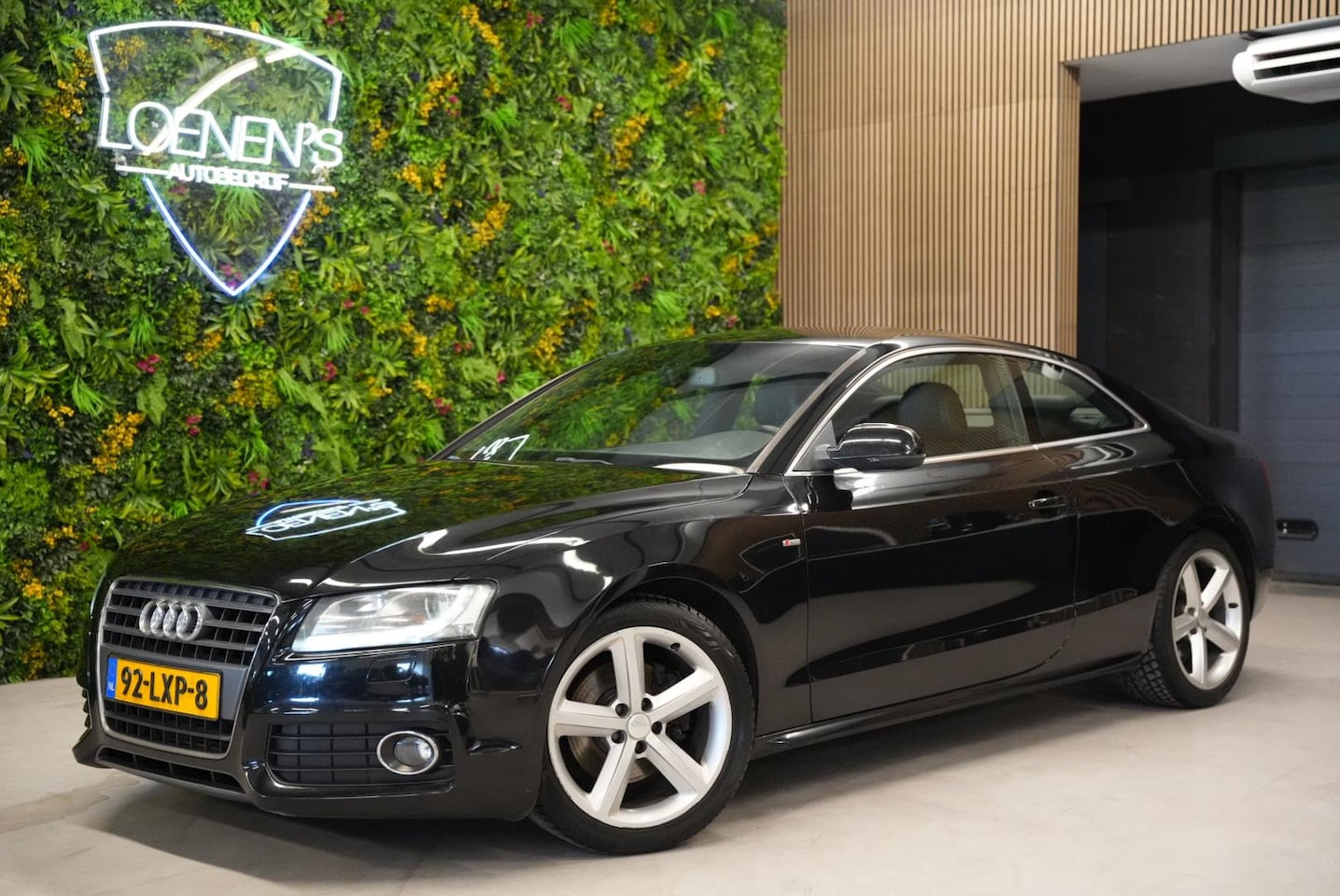 Audi A5 Coupé - 2.0 TFSI S-edition / Cruise / PDC / Leder - AutoWereld.nl