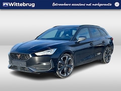 CUPRA Leon Sportstourer - 1.4 e-Hybrid 245pk Performance DSG Automaat / Panorama dak / LM 19 inch / Navigatie / Park