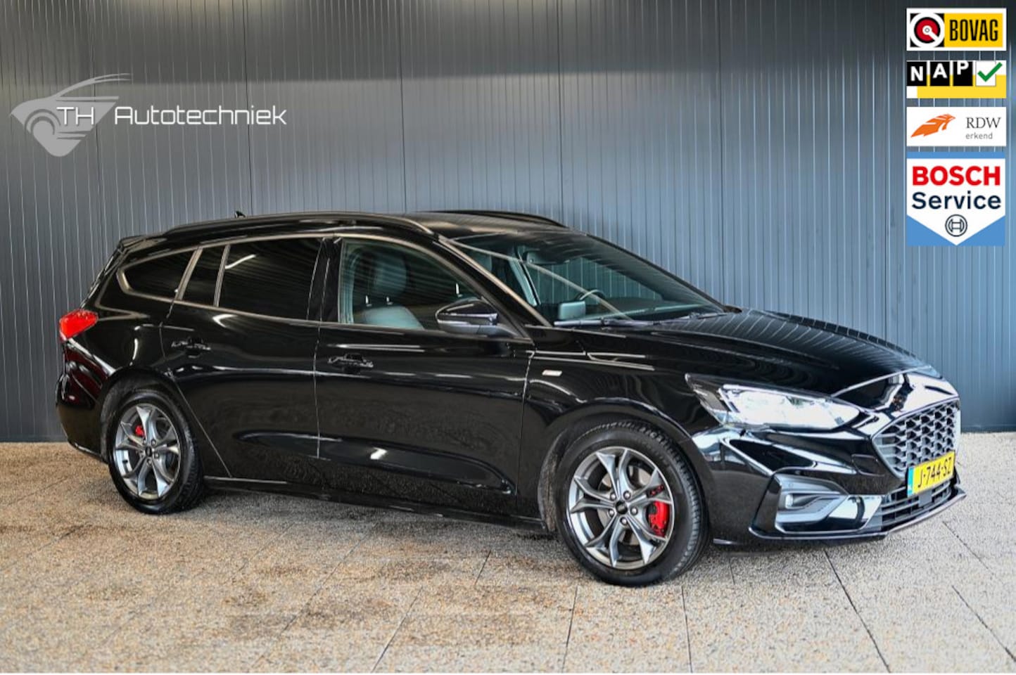 Ford Focus Wagon - 1.0 EcoBoost Hybrid ST Line X Business 1.0 EcoBoost Hybrid ST Line X Business - AutoWereld.nl