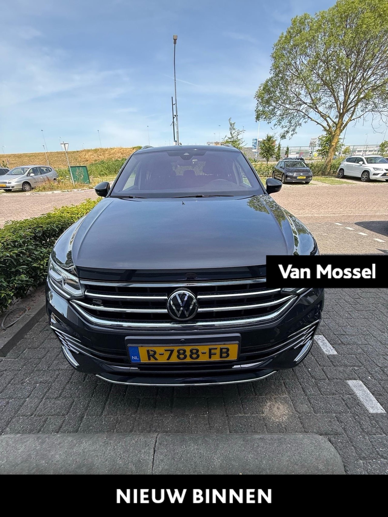 Volkswagen Tiguan Allspace - 1.5 TSI R-Line Business 150 PK| Origneel Nederlands | 1e Eigenaar | Dealeronderhouden | 7 - AutoWereld.nl