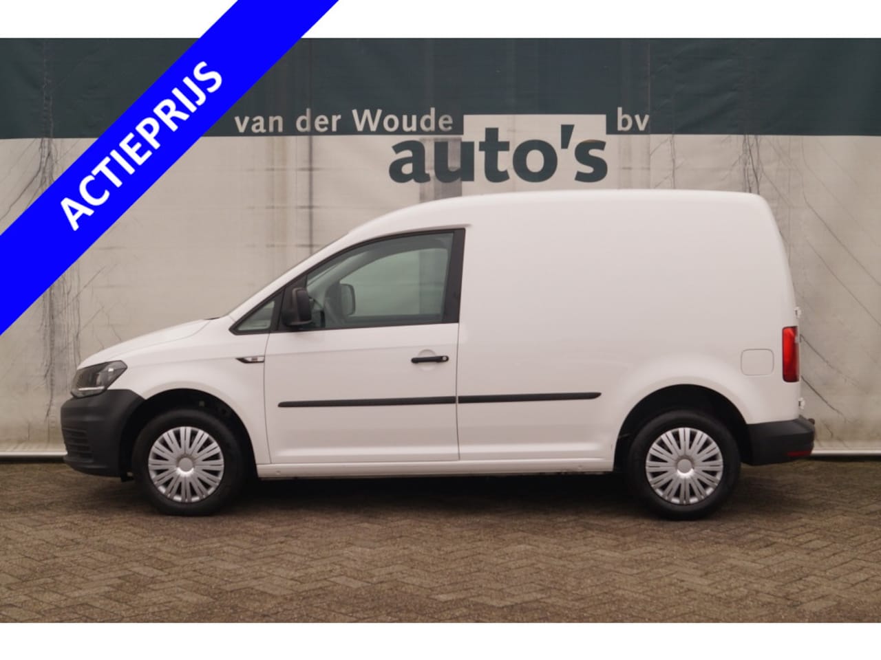 Volkswagen Caddy - 2.0 TDI L1-H1 BlueMotion Trend Edition -AIRCO-EURO6- - AutoWereld.nl