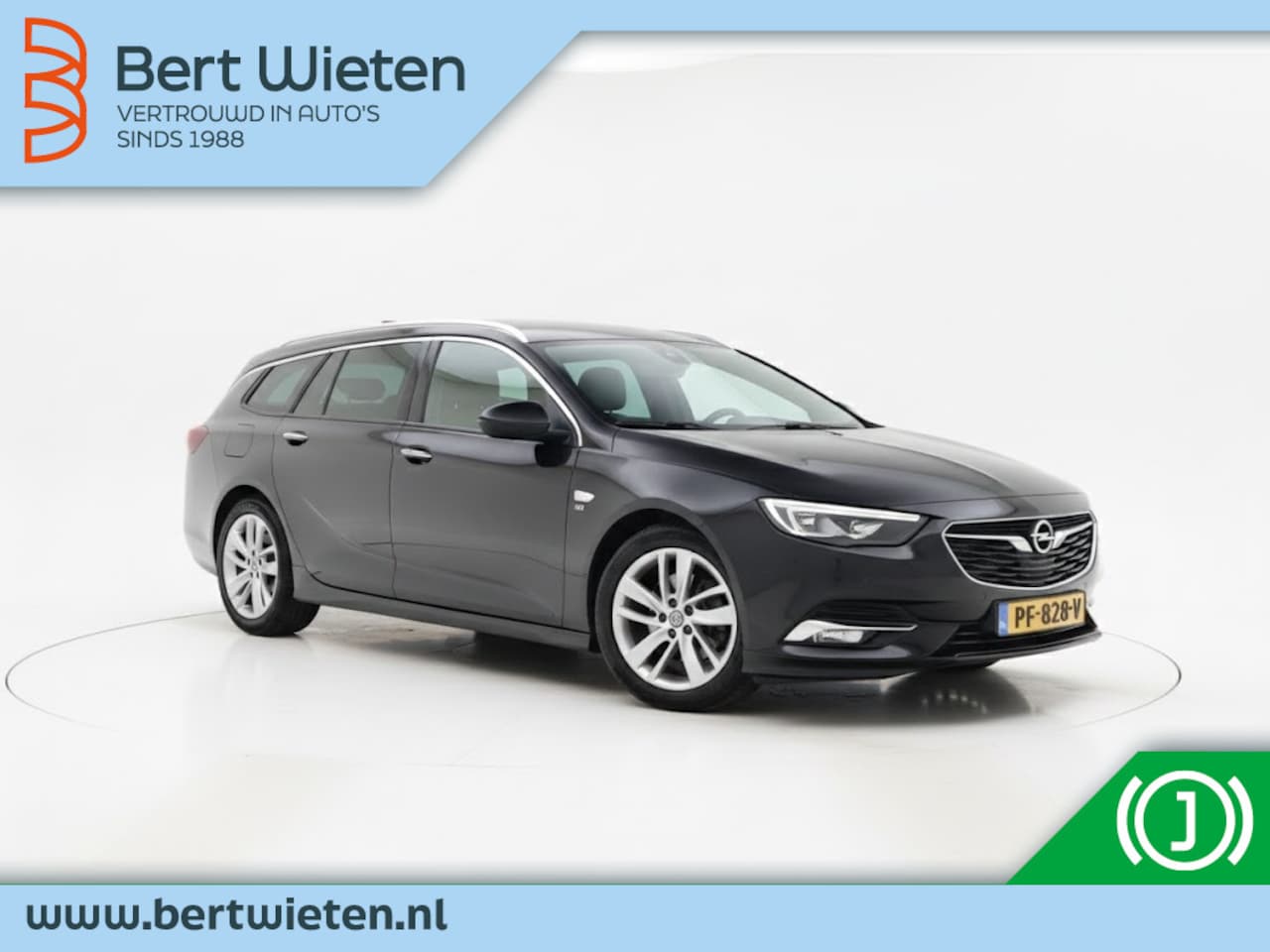 Opel Insignia Sports Tourer - 1.5 T | Geen import | OPC | Schuifdak | Trekhaak - AutoWereld.nl