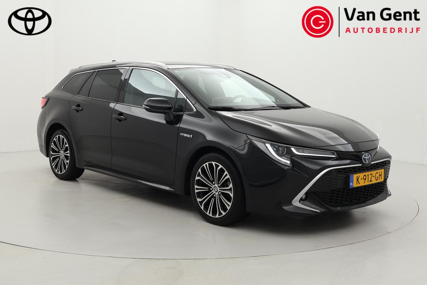 Toyota Corolla Touring Sports - 1.8 Hybrid Executive | Navigatie | Dodehoek detectie | Head-up display | Stoelverwarming | - AutoWereld.nl