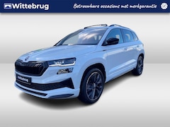 Skoda Karoq - 1.5 TSI ACT Sportline Business / PANODAK / NAVI / APP.Connect / CAMERA / 18"LMV
