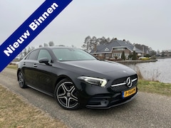 Mercedes-Benz A-klasse - 180 Business Solution AMG Pano / Sfeerverlichting / Camera