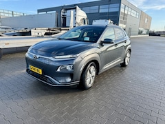 Hyundai Kona - EV Premium 64 kWh Premium Sky 64 kWh | Schuifdak | HUD | 1ste eigenaar | Actieradius 450km