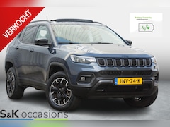 Jeep Compass - 4xe 240 Plug-in Trailhawk PANODAK