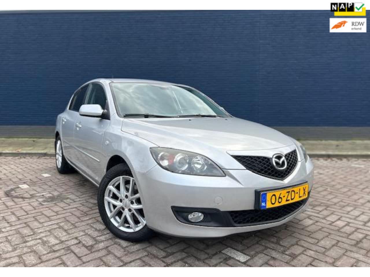 Mazda 3 - 1.6 S-VT Sense Executive 1.6 S-VT Sense Executive, Airco, Cruise, Elektrische ramen - AutoWereld.nl