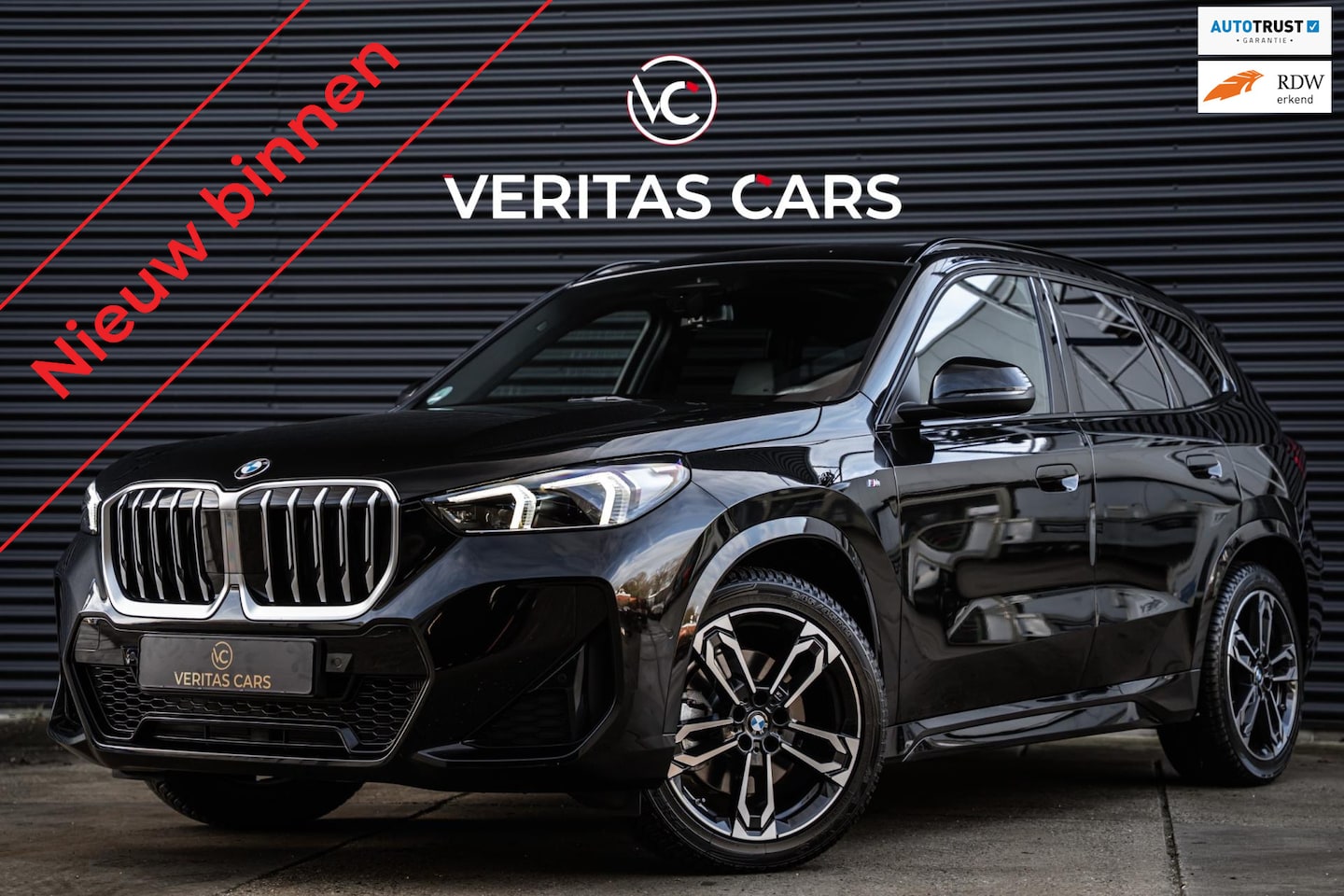 BMW X1 - SDrive20i M-Sport 170PK BTW|ACC|Camera|Full Led|Keyless|Trekhaak e.o. - AutoWereld.nl