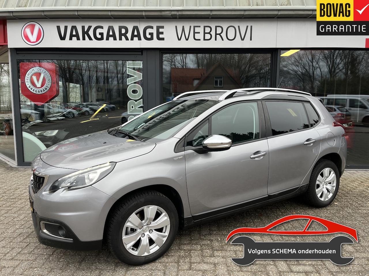 Peugeot 2008 - 1.2 PureTech Allure Automaat - AutoWereld.nl