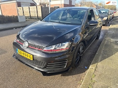 Volkswagen Golf - 2.0 TSI GTI