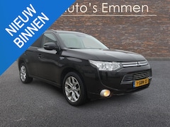 Mitsubishi Outlander - 2.0 PHEV LEDER PANO NAVI TREKHAAK LMV