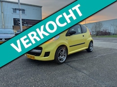 Peugeot 107 - 1.0-12V + Xtra Sound