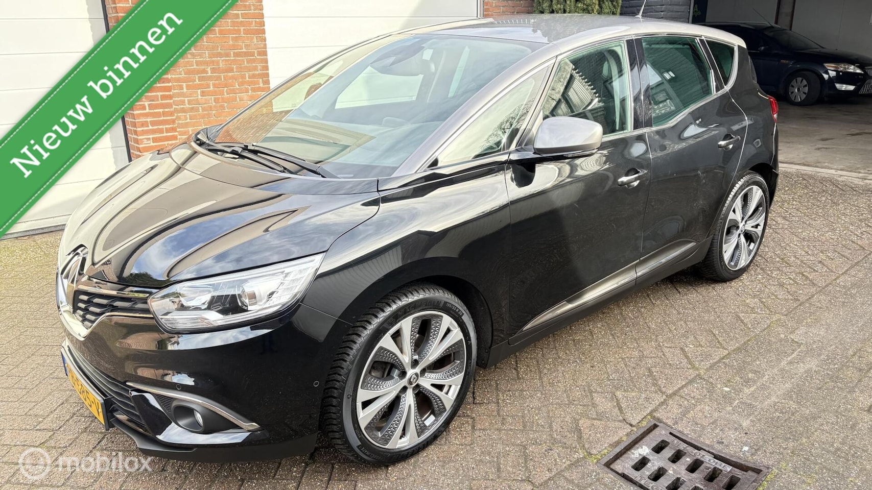 Renault Scénic - 1.2 TCe Intens 141853 nap - AutoWereld.nl