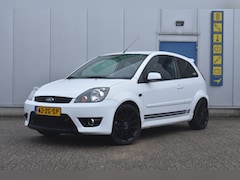 Ford Fiesta - 2.0-16V ST