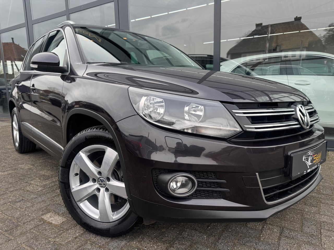 Volkswagen Tiguan - 1.4 TSI Lounge | Camera | Automaat - AutoWereld.nl