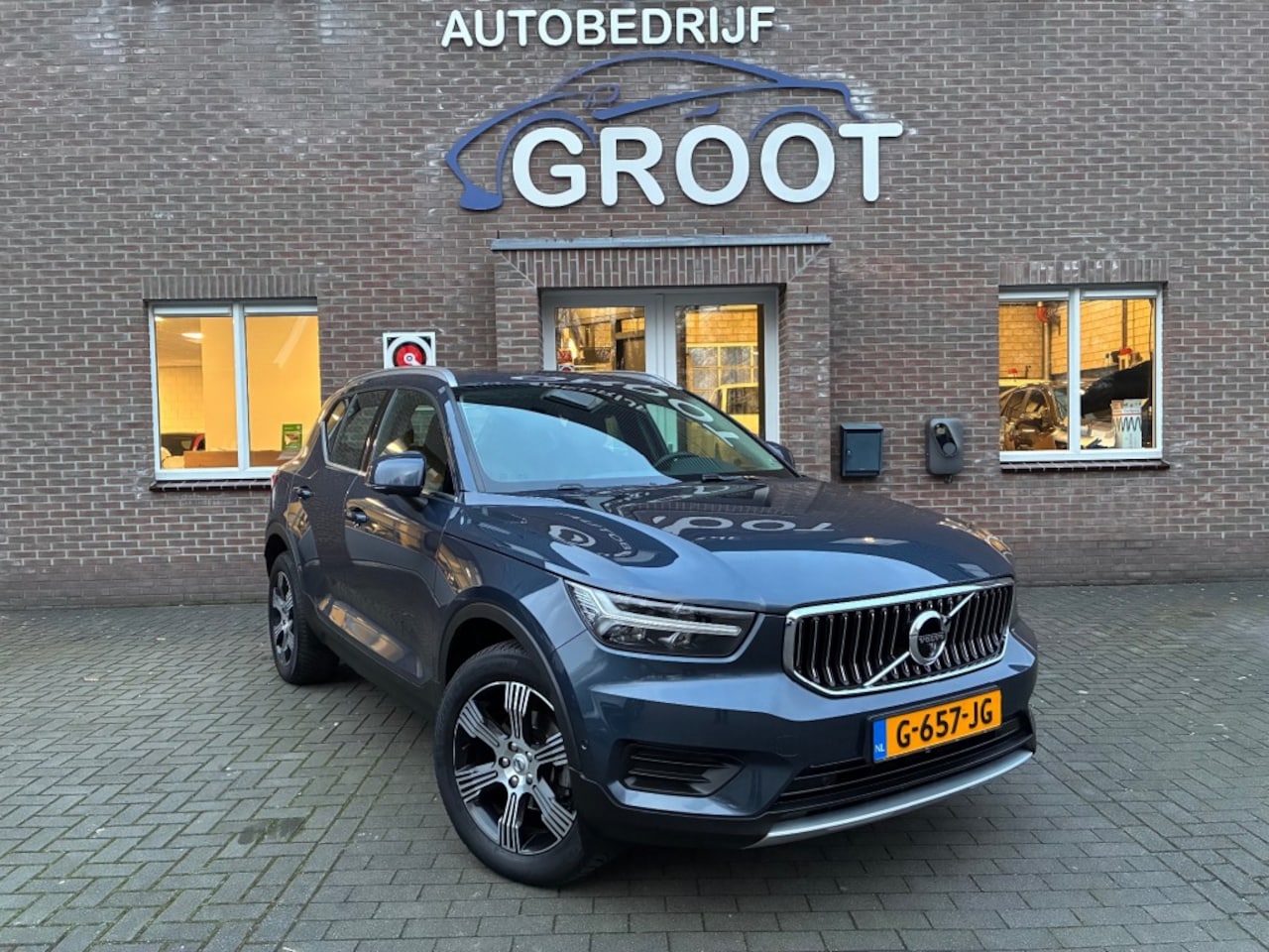 Volvo XC40 - 1.5 T3 INSCRIPTION! TREKHAAK/ADAP.CRUISE/CARPLAY/360* CAMERA - AutoWereld.nl