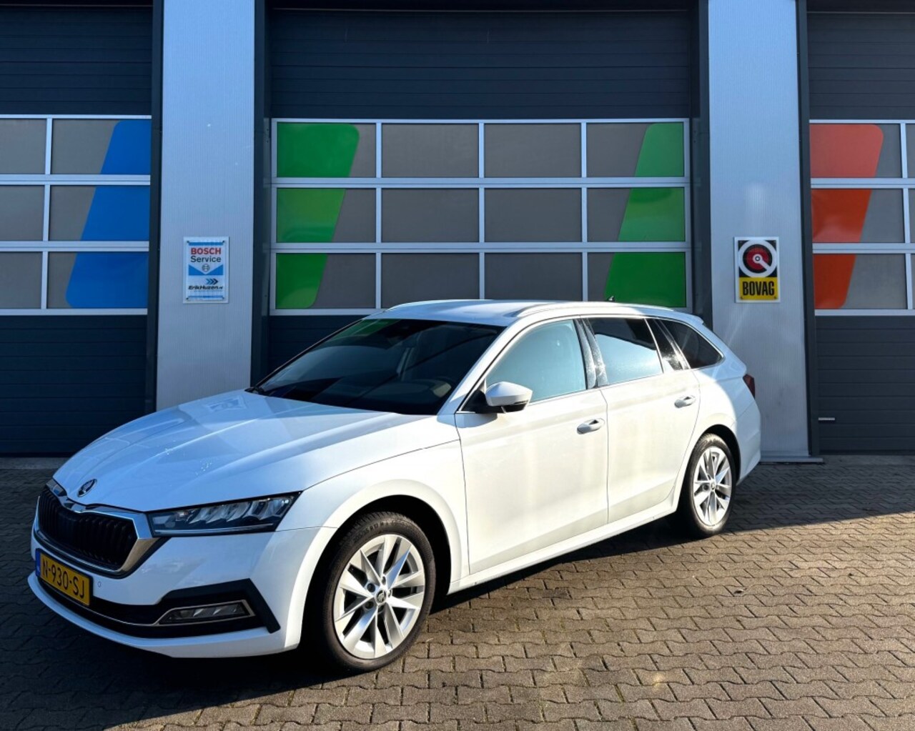 Skoda Octavia - Octavia 2022 / CarPlay / Stoelverwarming / Park Assist / 113k km / NL-Auto - AutoWereld.nl