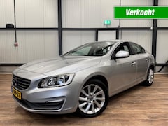 Volvo S60 - 1.6 T3 Momentum / AUTOMAAT / NAVI / CRUISE / CLIMA /