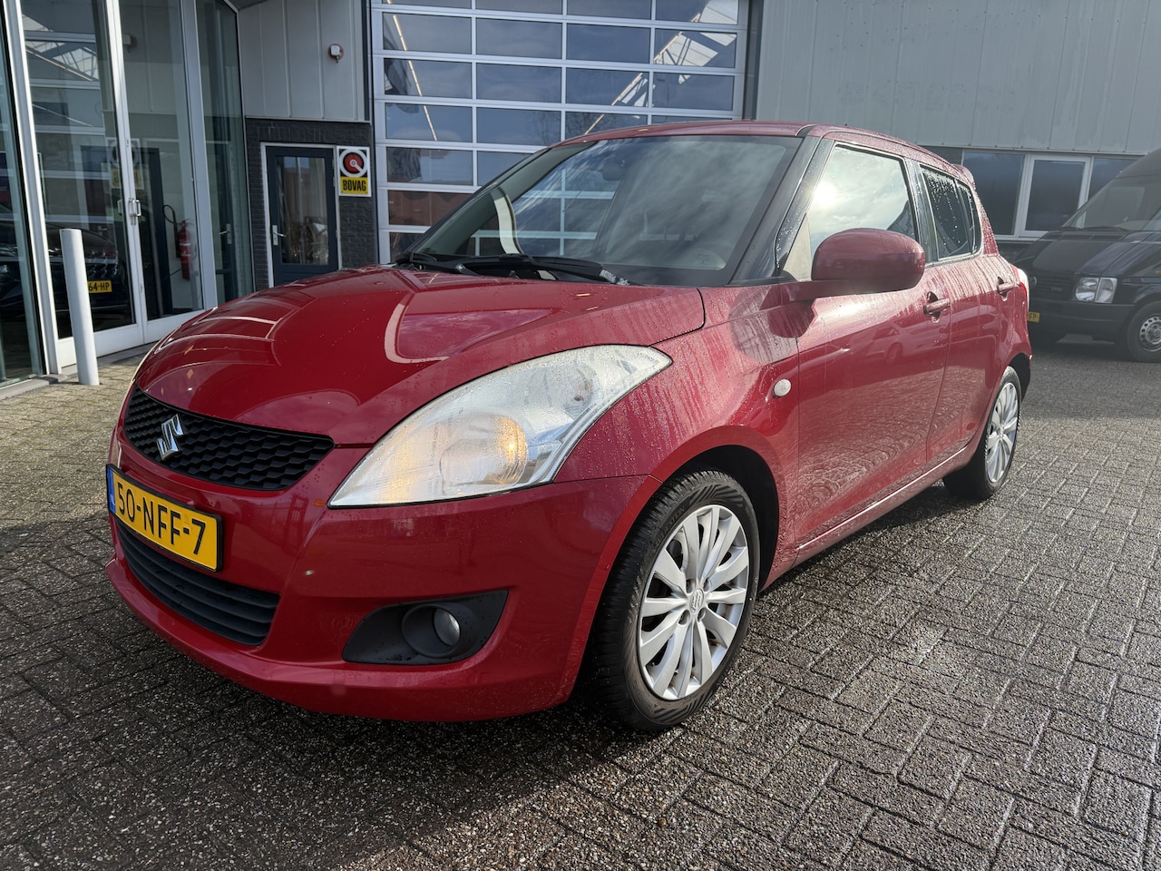 Suzuki Swift - 1.2 Bandit EASSS ** Climate Control ** 1e eigenaar ** Dealeronderhouden!! - AutoWereld.nl
