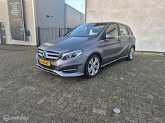 Mercedes-Benz B-klasse - 180 Business Solution AMG