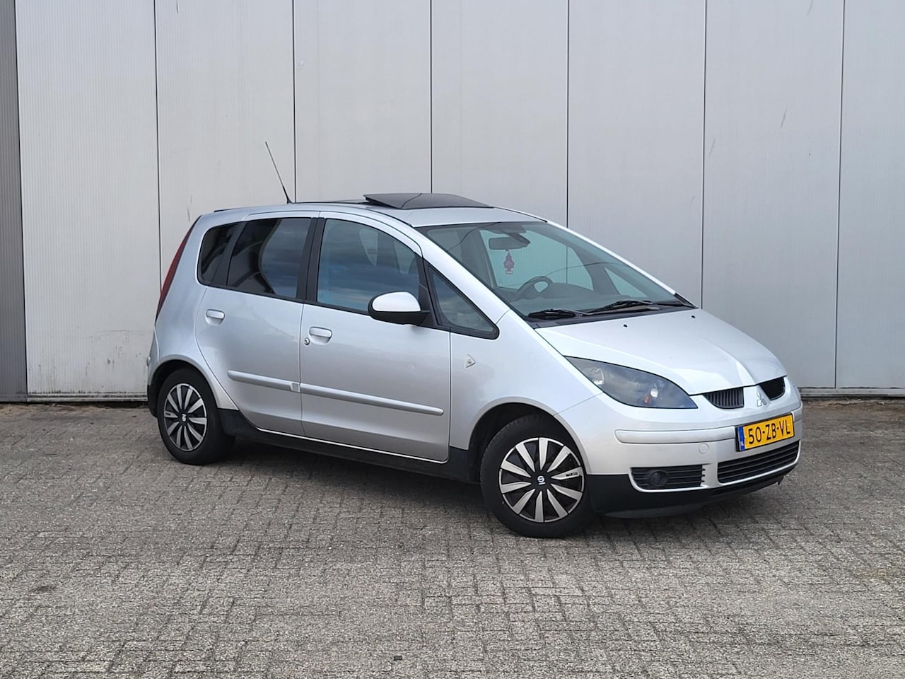 Mitsubishi Colt - 1.5 Sky / Airco / 5 drs / Nap / Nieuwe Apk - AutoWereld.nl