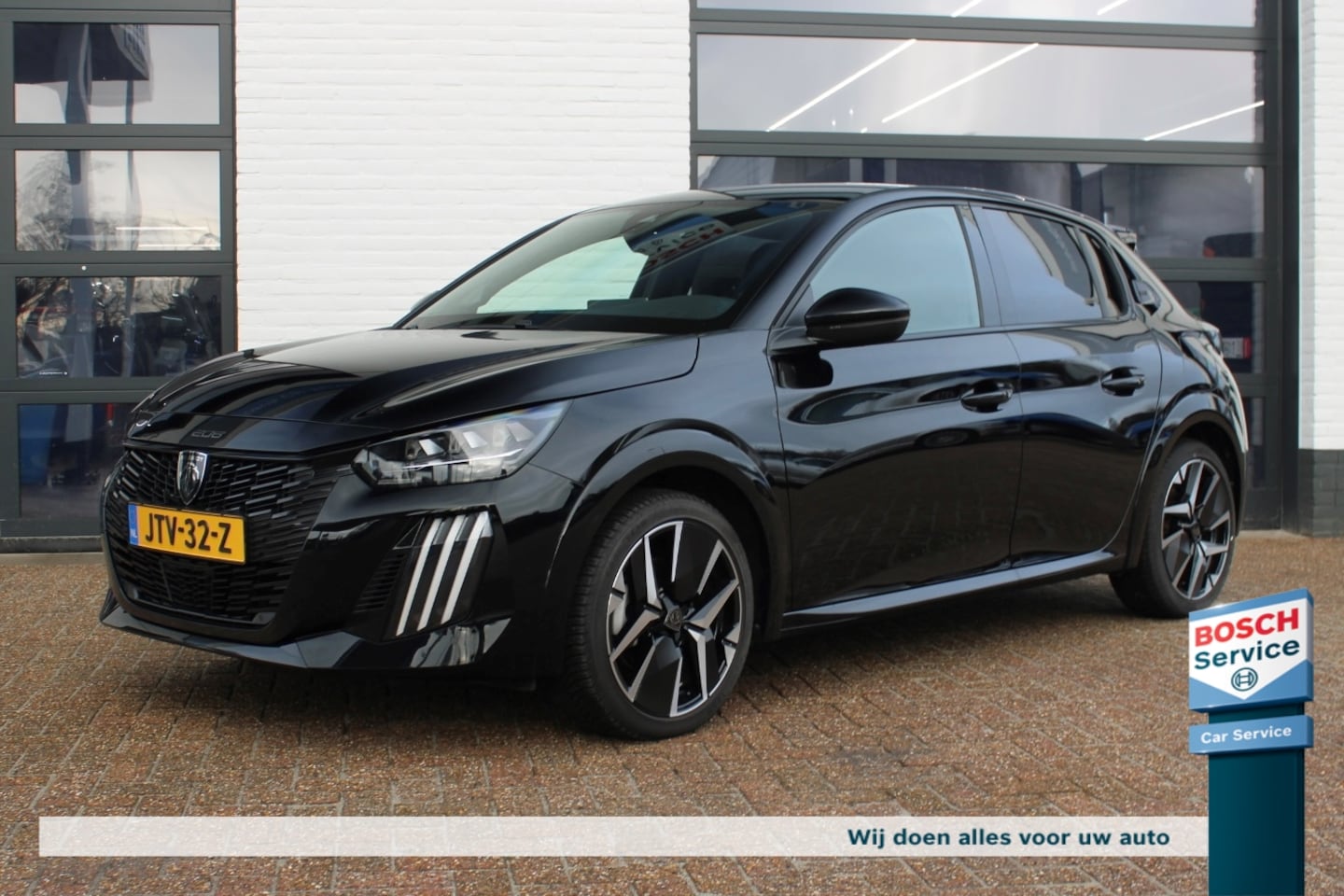 Peugeot 208 - 1.2 Hybrid 136 e-DCS6 GT - AutoWereld.nl