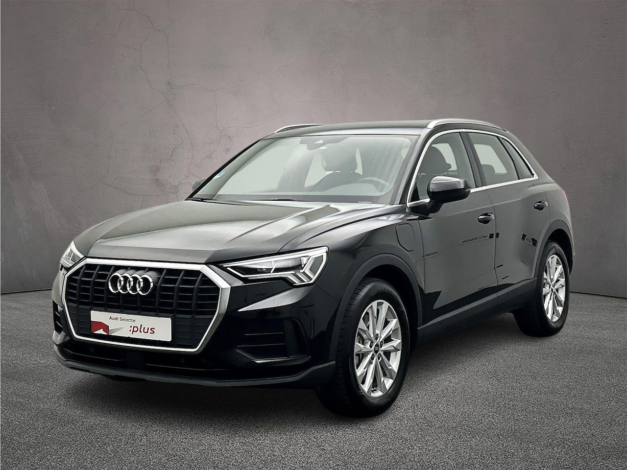 Audi Q3 - 45 TFSI e 245PK Business Edition | Trekhaak | Adaptive-Cruise | Adaptief-Onderstel | Stoel - AutoWereld.nl