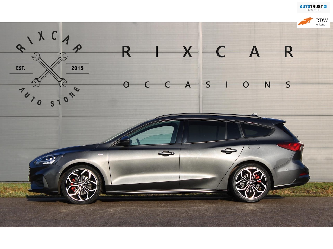 Ford Focus Wagon - 1.0 EcoBoost ST Line Business Automaat Allseason LED !!NIEUWBINNEN!! - AutoWereld.nl