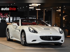 Ferrari California - 4.3 V8 30. F1, 490PK, Carbon, Driver Zone, Keramisch, Camera
