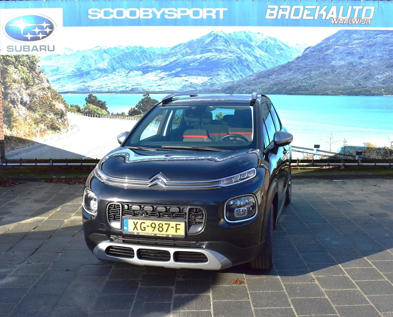 Citroën C3 Aircross - 1.2 PureTech 110pk S&amp;S Shine - AutoWereld.nl